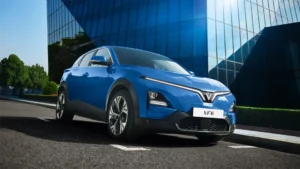 mobil listrik Vinfast v6